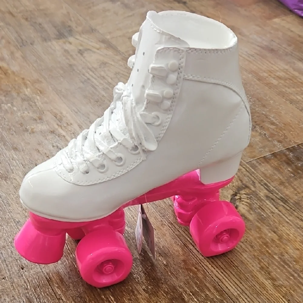 Roller Skate Modern Pop Art Decor